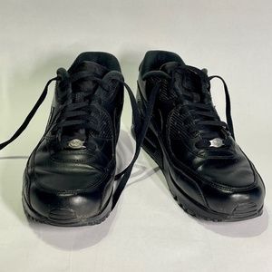 Nike M-90 Air Max Sneakers.Black